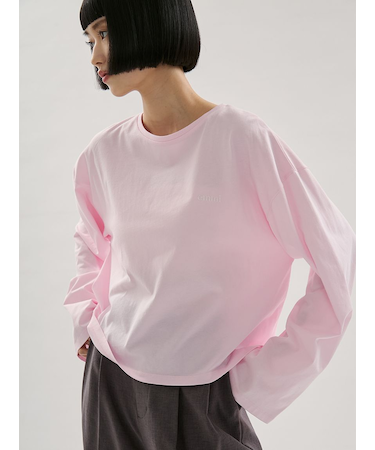 emmiロゴクルーネックロングTシャツ