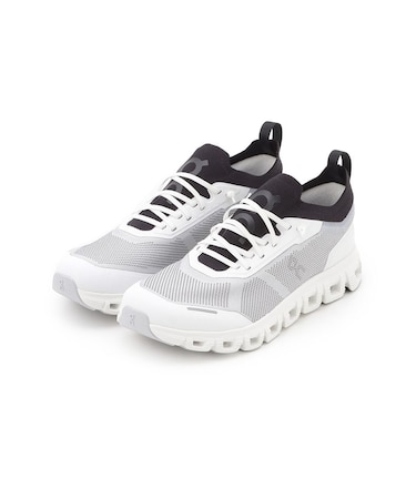 【On】Cloud 6 Versa