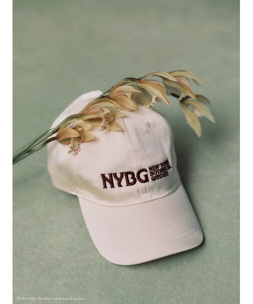 【emmi×NYBG】サテンロゴキャップ