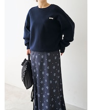 【ONLINE限定カラーあり】emmiロゴスウェットライクニット
