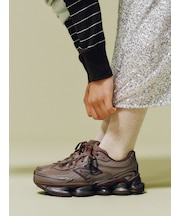 【New Balance】U2000