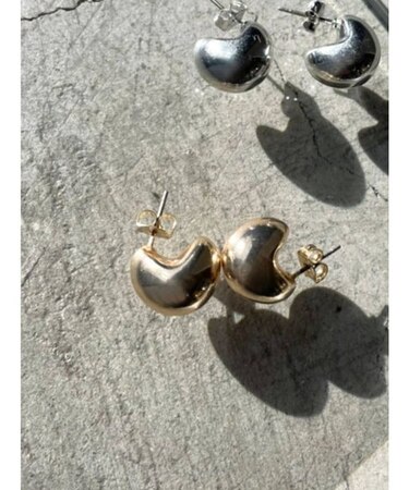 コンパクトドロップピアス