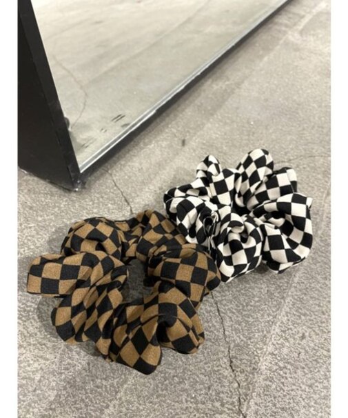 ブロックチェックシュシュ