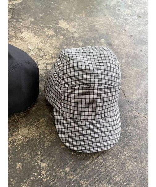 サージキャップ