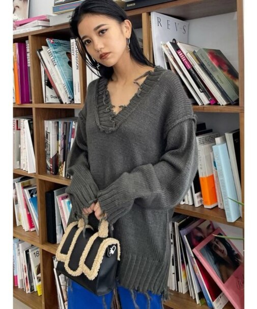 オーバーVネッククラッシュニット