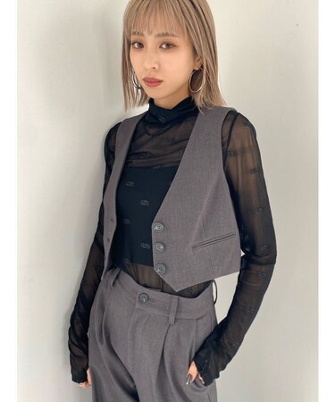 ノーカラーコンパクトベスト