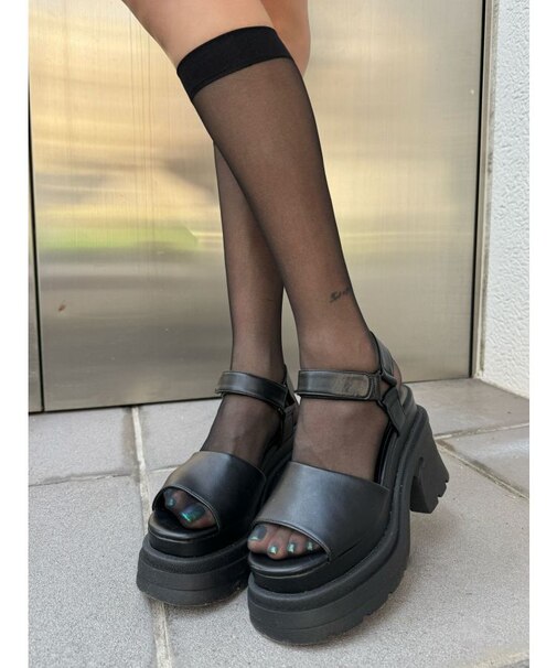 タンクラバーサンダル