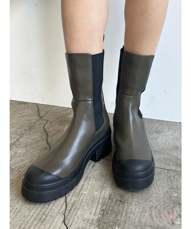 サイドゴアブーツ