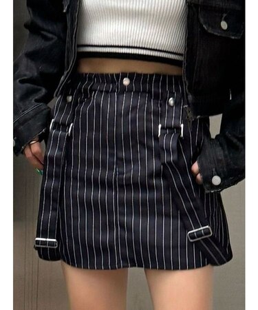 ハングサスペンダーミニスカート