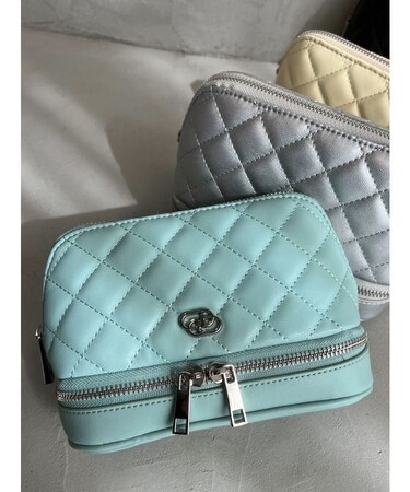 キルティングメイクポーチ