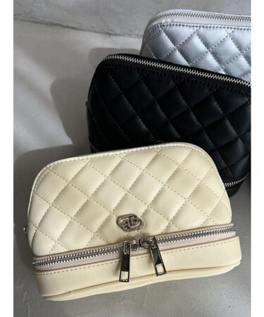 キルティングメイクポーチ