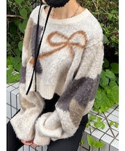 ショートルーズジャガードニット