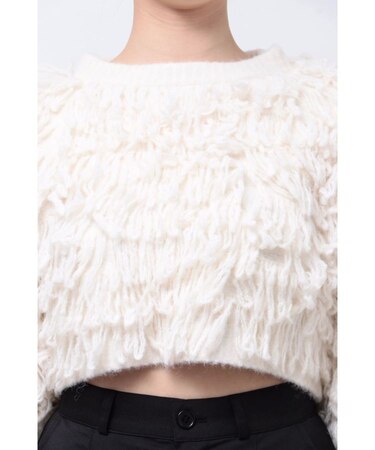 バルキーフリンジクロップニット