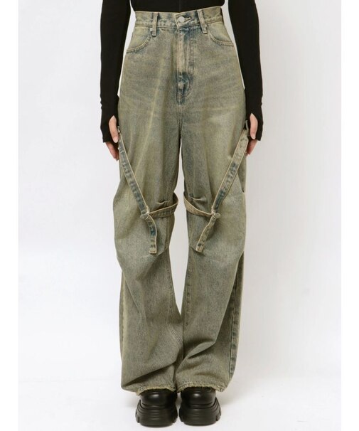 カーゴベルトルーズジーンズ