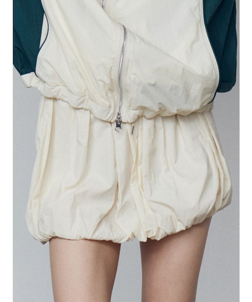 ナイロンバルーンミニスカート