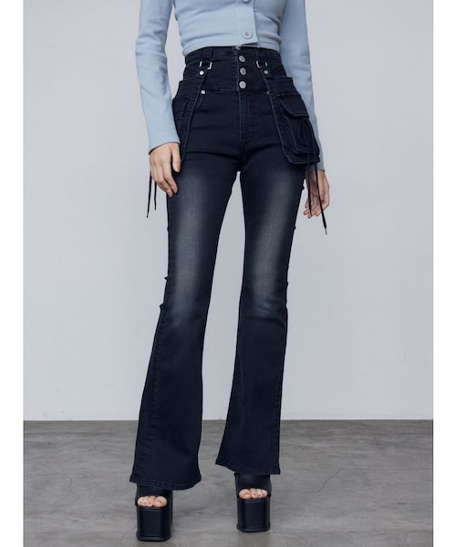 リボングラフィックルーズジーンズ｜エモダの通販｜&mall（アンド