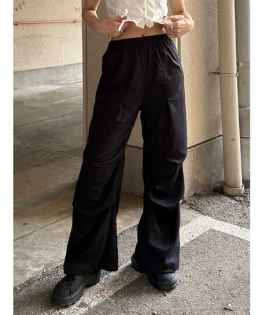 ラスターナイロンタックパンツ