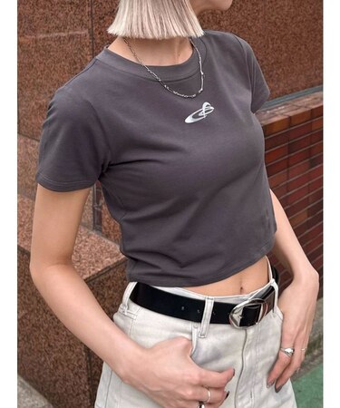 ロゴグラデーションミニマルTシャツ