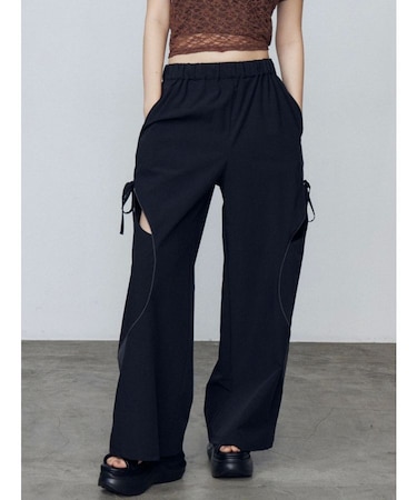 サイドラインスリットパンツ