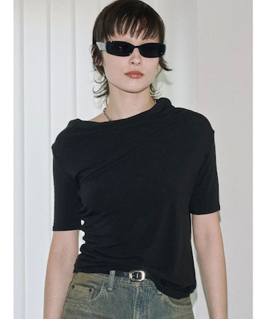 【VEQUM】ASYNMMETRY DRAPE TOPS
