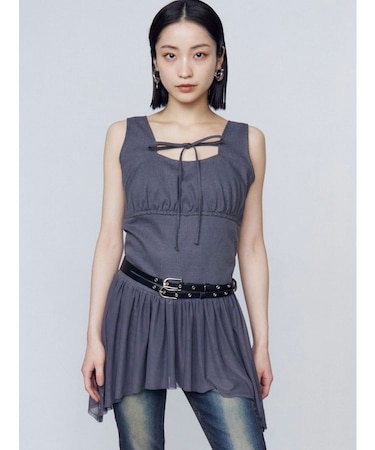 カットヘムタイトップ