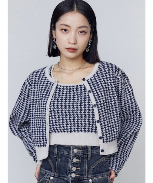 ハウンズトゥースツインニット