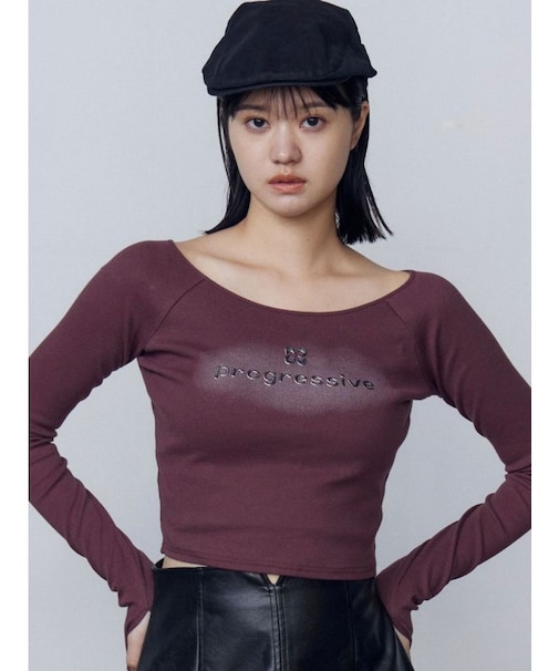 ロゴクロップドロングスリーブTシャツ