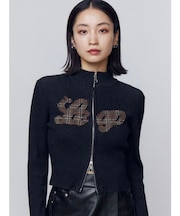 パッチロゴプレーティングニット