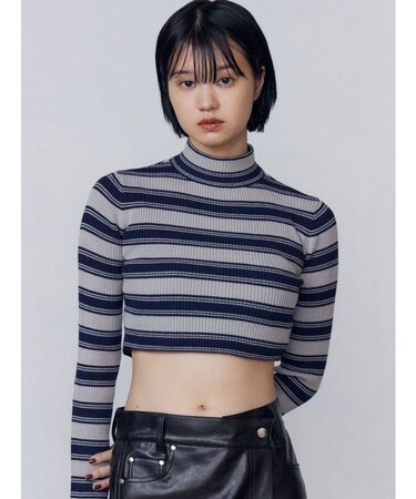 ハイネッククロップニット