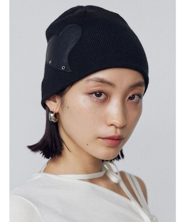 レザーパッチニットキャップ