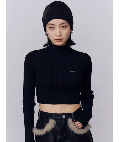 ハイネッククロップニット