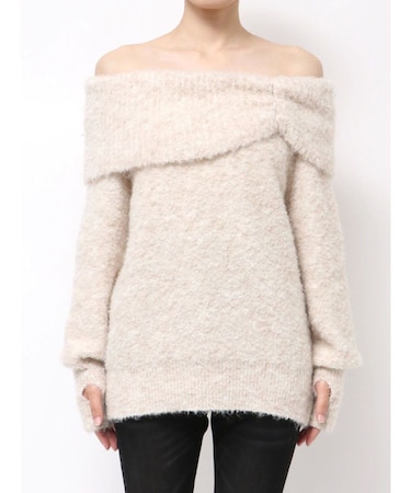 TUCK OFF SHOULDER KNIT