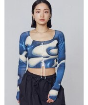 フロントレースアップフィットニット