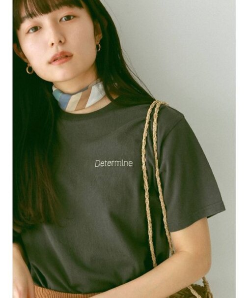 カラーエンブロイダリーTee