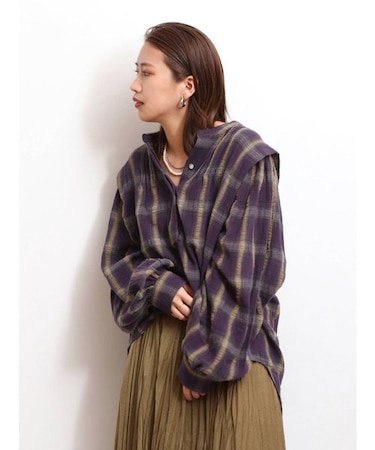 チェックタックブラウス