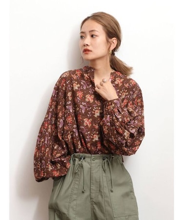 エスニックプリントブラウス