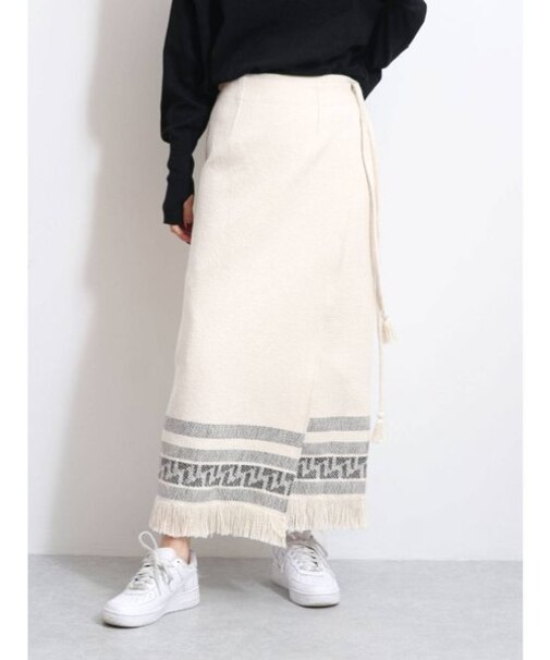 ジャカードラップスカート