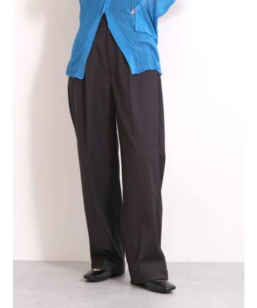 センタープレスルーズパンツ