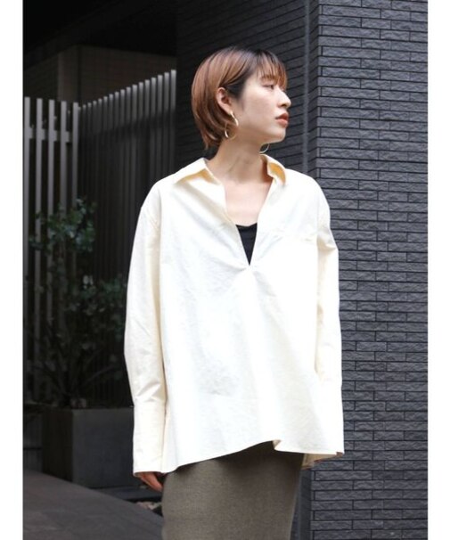 深Ｖネックデザインシャツ