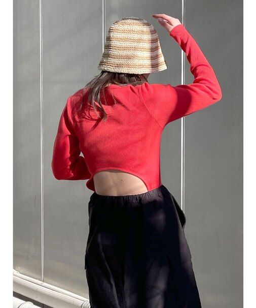 バックオープンフィットロングスリーブTee