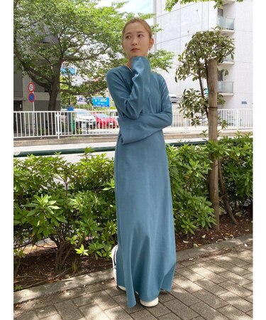 【WEB限定】フレアスリーブテレコフィットワンピース