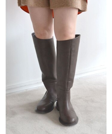 ワイドロングブーツ