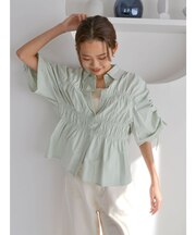 ギャザーデザインハーフスリーブシャツ