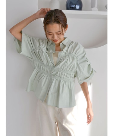 ギャザーデザインハーフスリーブシャツ