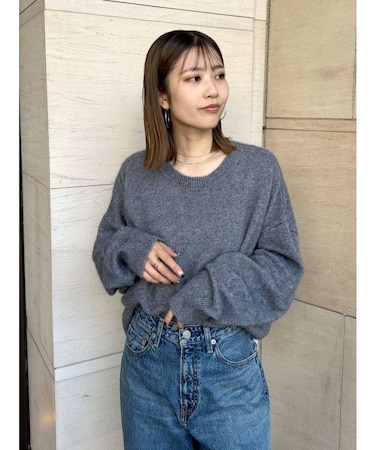 ラクーン混ルーズニット