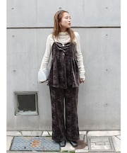 ベロア刺繍ラフパンツ