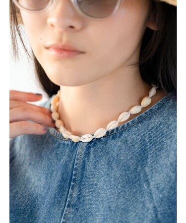 シェルモチーフショートネックレス