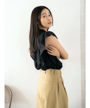 コットンノースリフリルブラウス