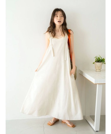 リネン混ショルダーデザインキャミワンピース