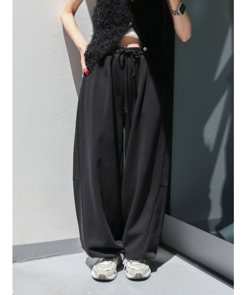 カーブシルエットスウェットパンツ
